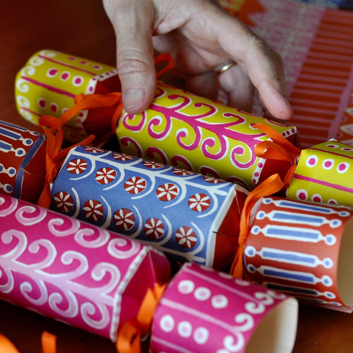 Make Your Own Cracker Set