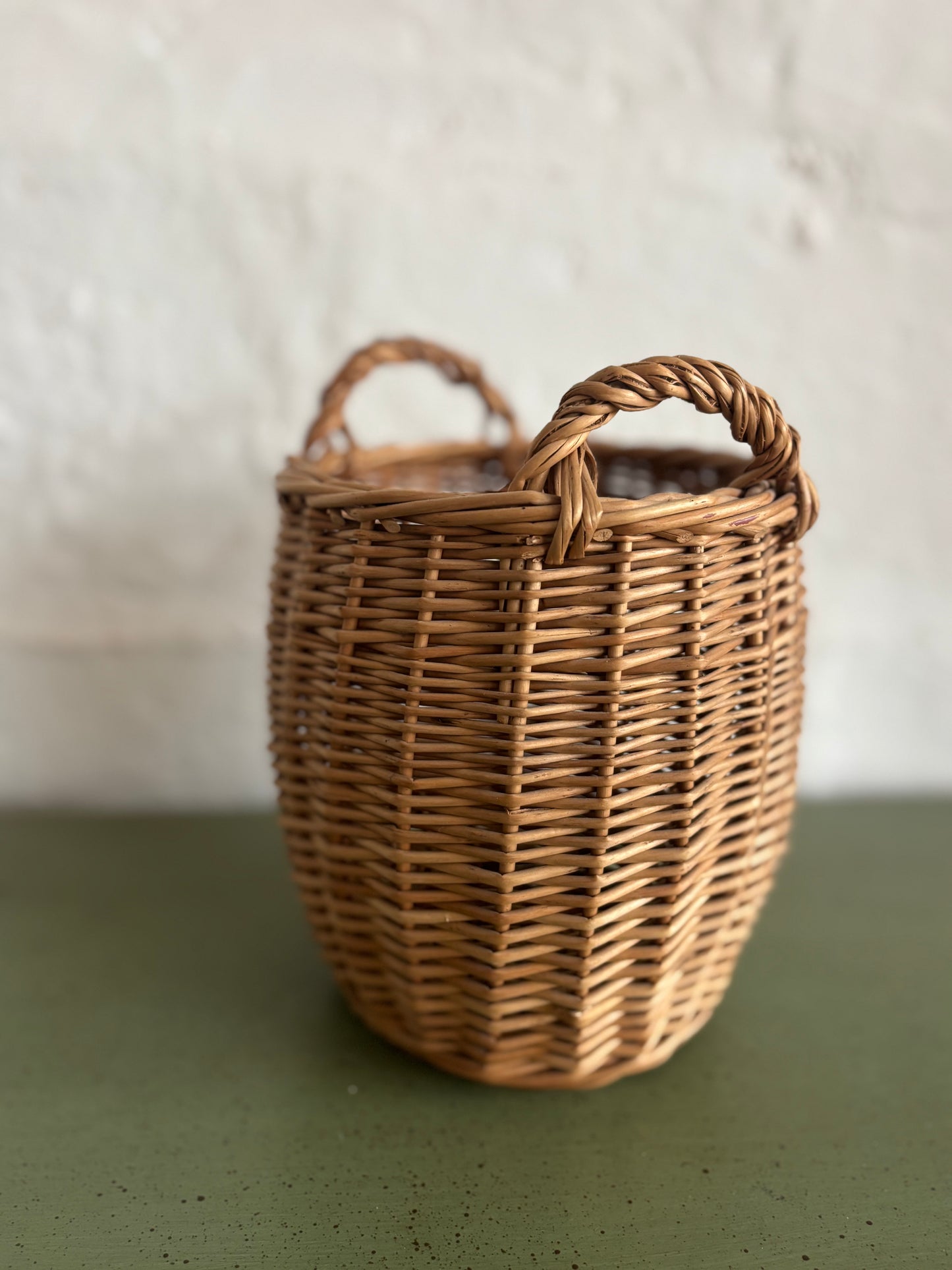Petite Vintage Onion Basket