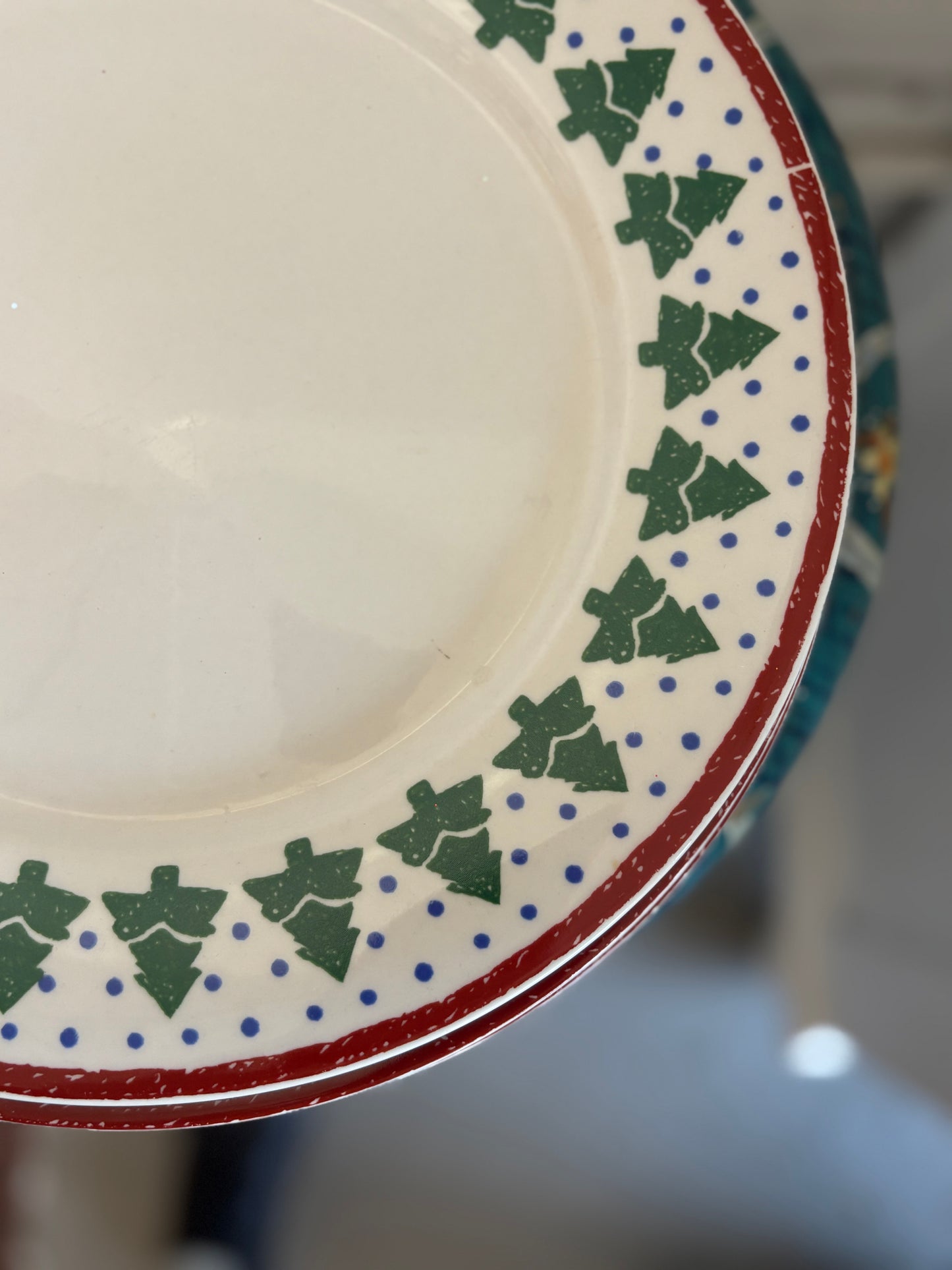Vintage Christmas Plate Set