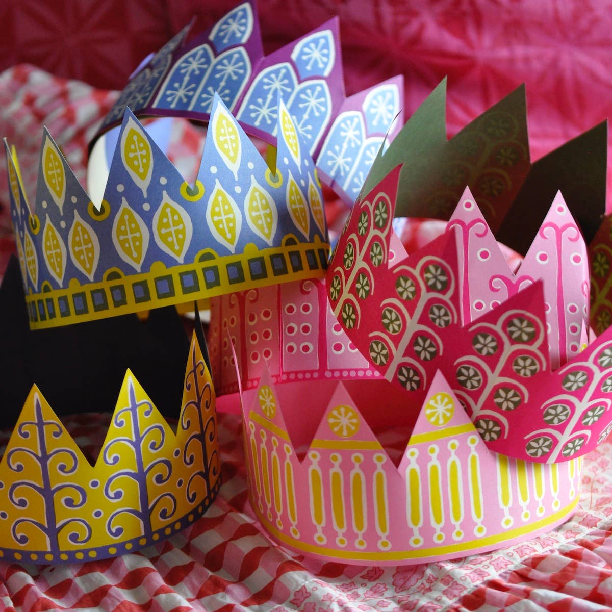 Make Your Own Cracker Set