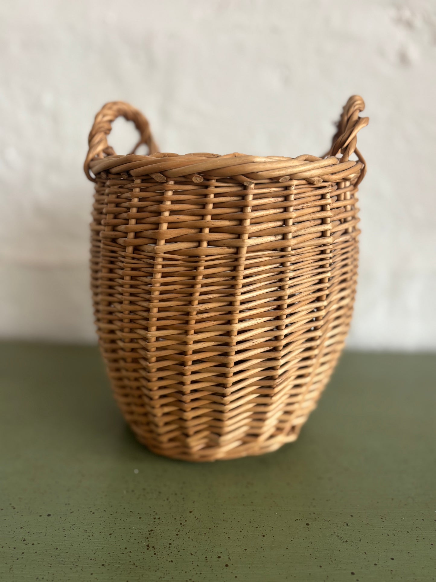 Petite Vintage Onion Basket