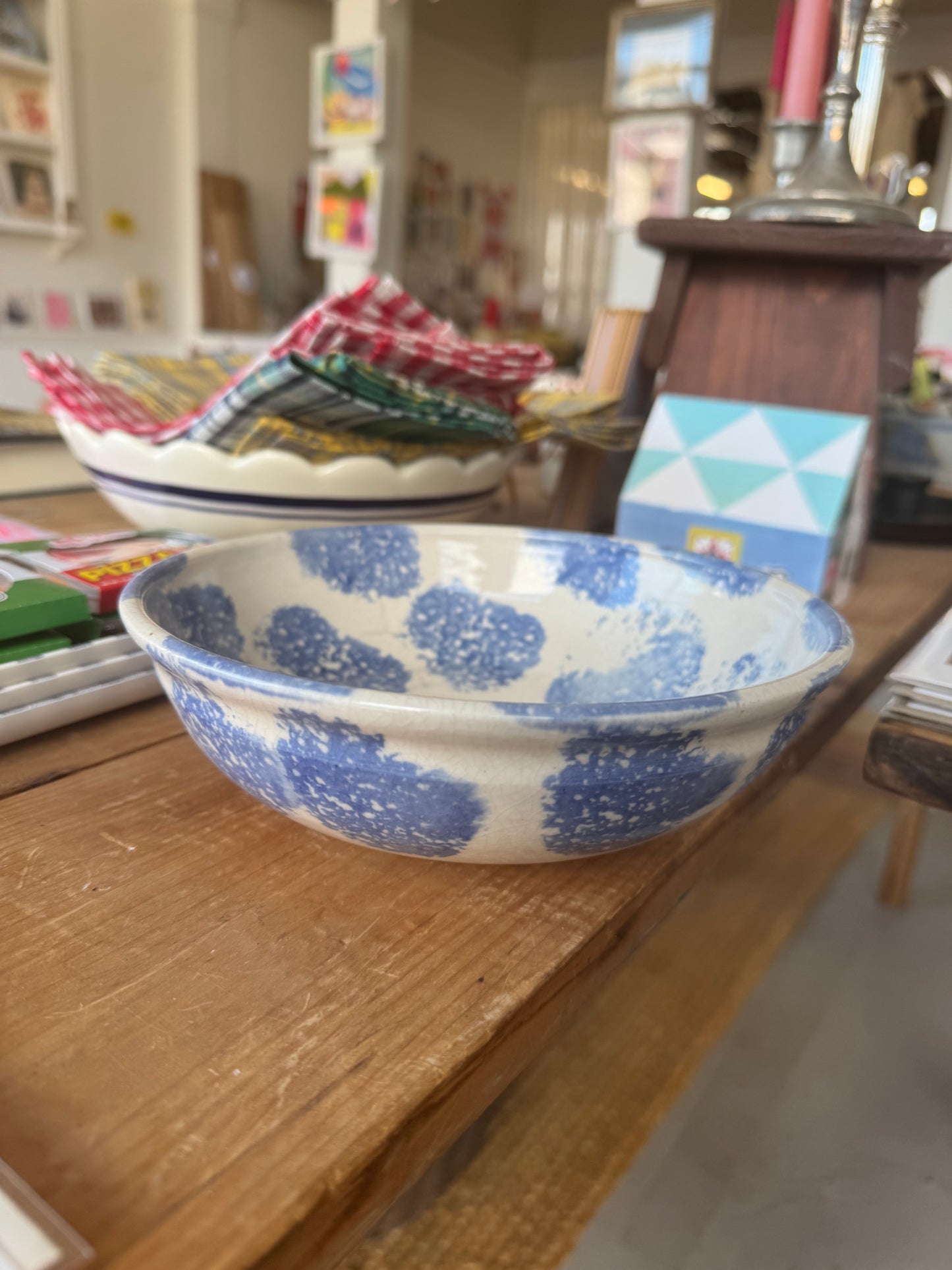 Vintage Sponge Print Bowl