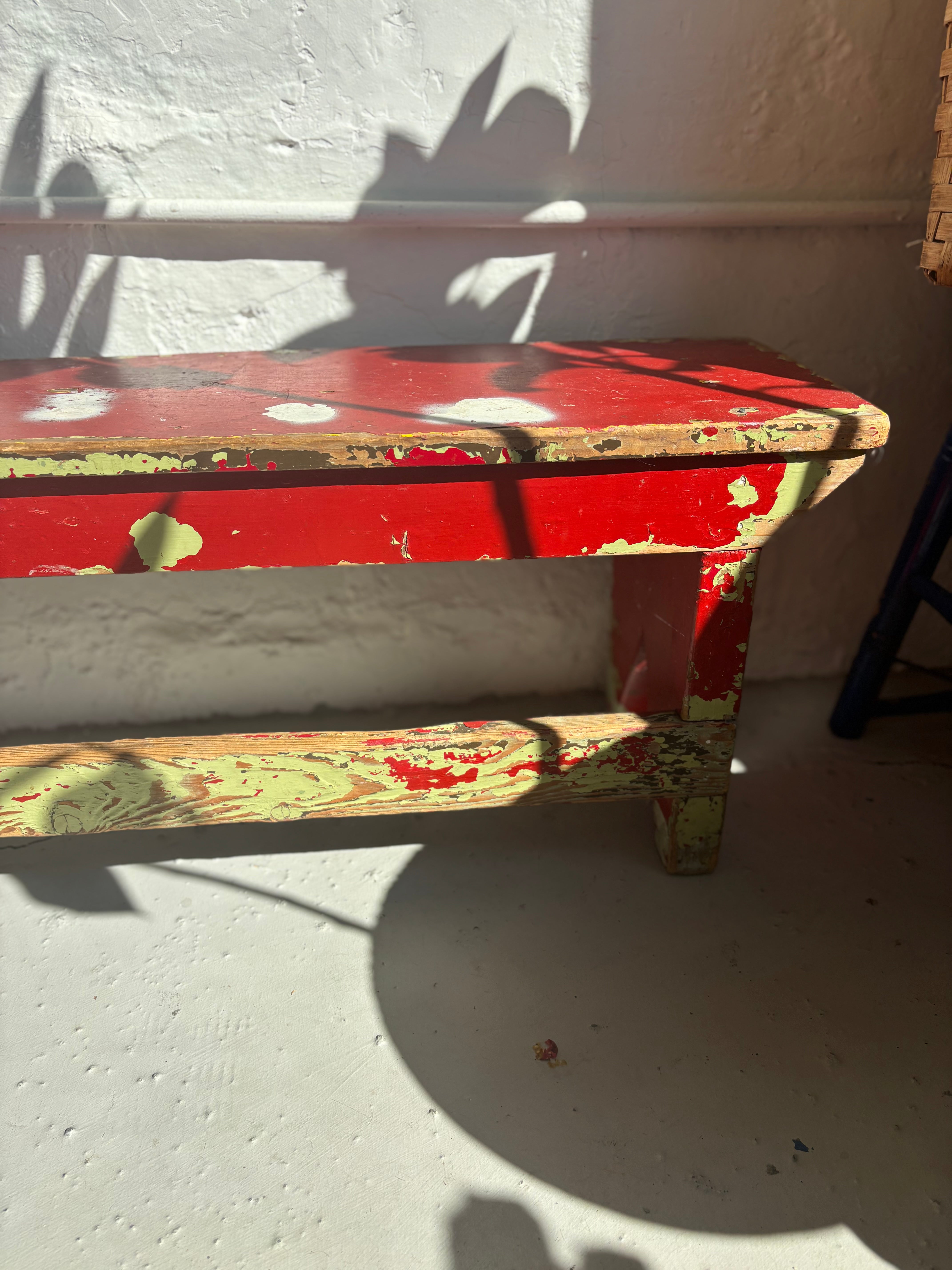 Antique Red Bench – Labor In Vain